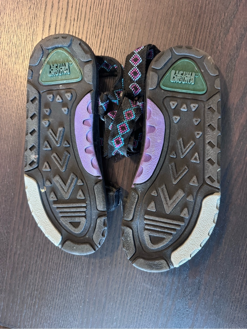 Vintage Laguna Black Sandal with Pink & Teal Diamond Webbing Size 10 Gorpcore - Picture 2 of 4
